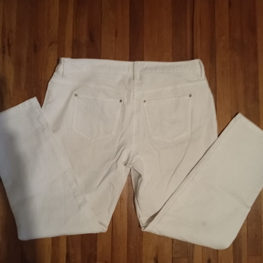 Women's White Skinny Stretch Jeans - Picture 5 of 7